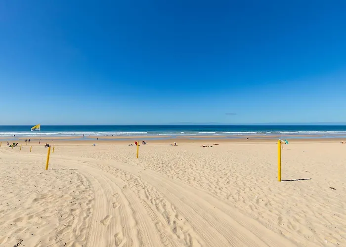 Cozy Retreat Near Lisbon With Sea View * Αλμάδα