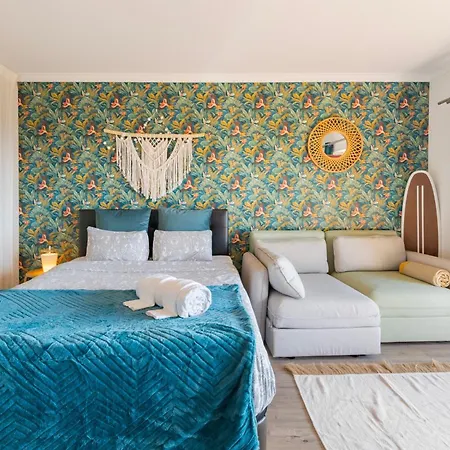 Lejlighed Cozy Retreat Near Lisbon With Sea View Almada