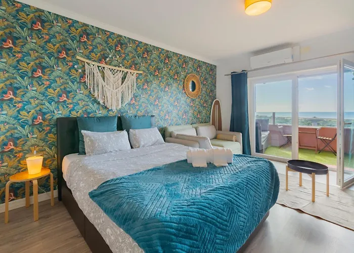 Cozy Retreat Near Lisbon With Sea View Appartamento *
