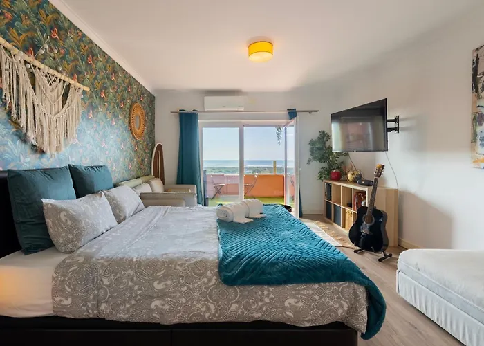Appartamento Cozy Retreat Near Lisbon With Sea View *